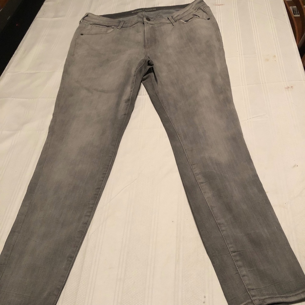 Old Navy mid rise - Rockstar jeans size 16 regular fit- new or like new jeans